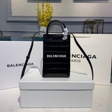 발렌시아가 Balenciaga 여성 크로스백  BC0293