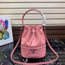 프라다 PRADA 버킷백 1BH038 PR01031