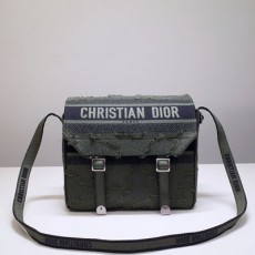 디올 DIOR 오블리크 캠프백 DR312