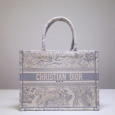 디올 DIOR 북 토트백 DR444