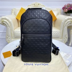 루이비통 LV 코코럭스 마이클 백팩 N41330