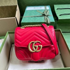 구찌 GUCCI GG 마몬트 마틀라세 토트백 739682 GU1021
